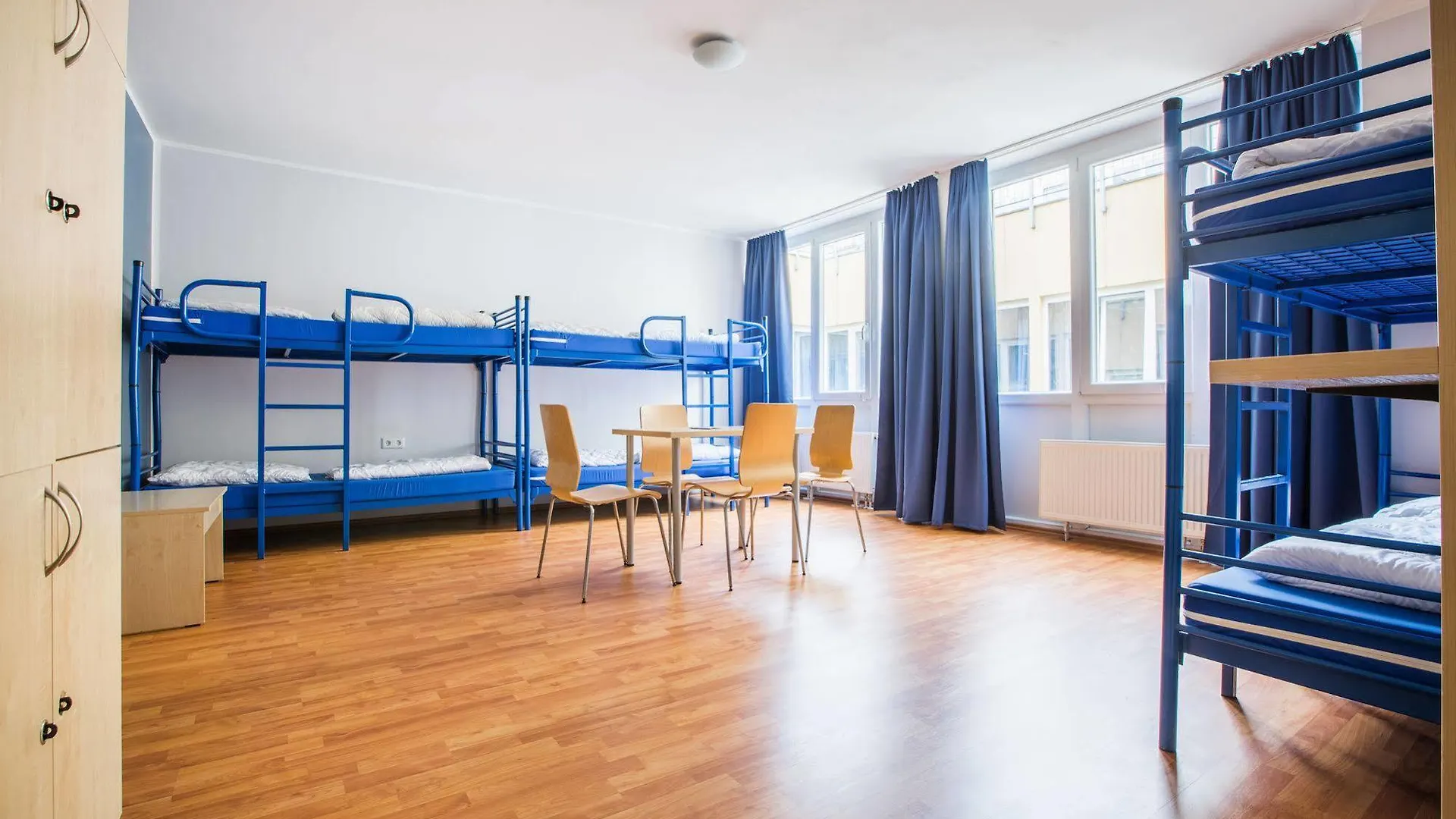 Hotel A&O Koeln Neumarkt
